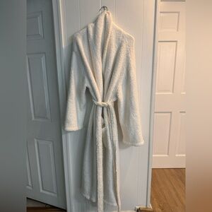 Barefoot Dreams Cozy Chic Robe White Fleece Robe sz 3